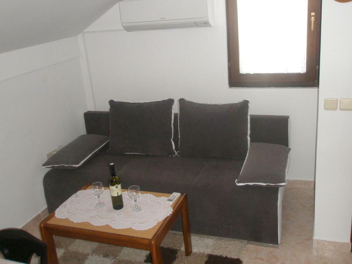 Apartment Ivan Nin Exteriör bild